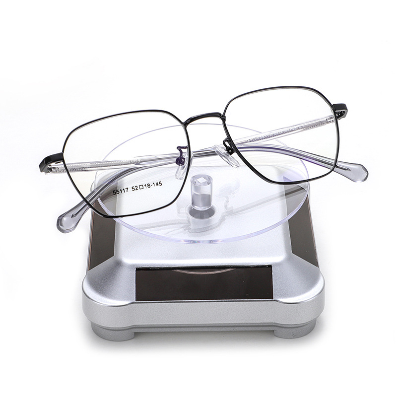 Solar Showcase 360 Automatic R - đánh giá và giá Jewelry Stand Watches