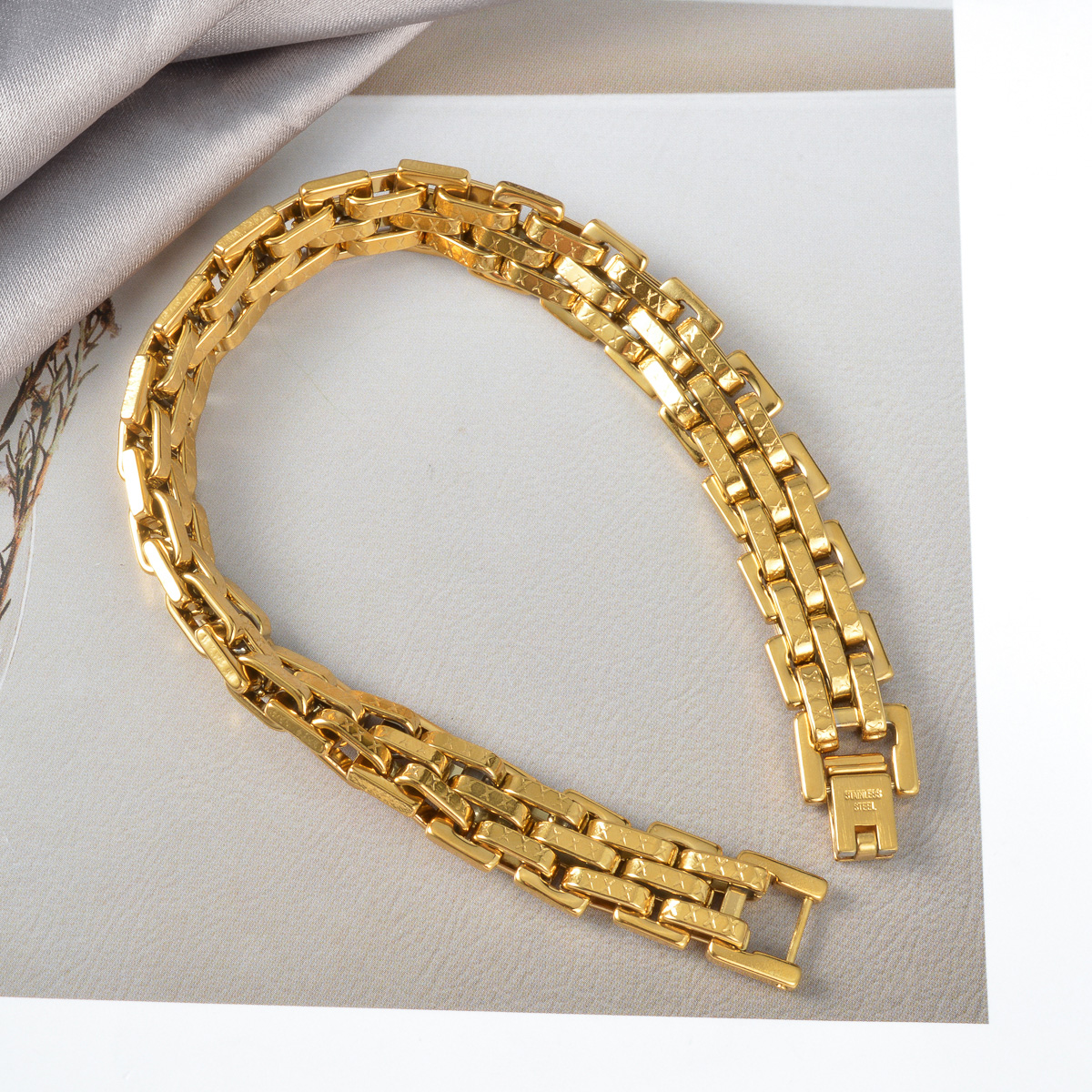 Retro Watch Band Link Bracelet - đánh giá và giá Unique Jewelry Watches