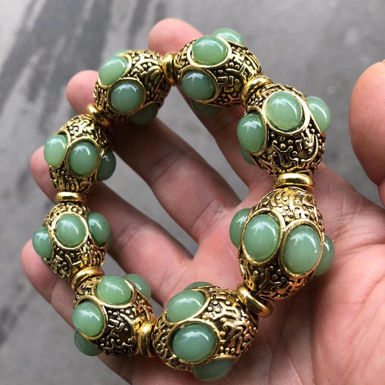 Vintage Bronze Inlaid Green Ja - đánh giá và giá Gemstone Bracelet Healing