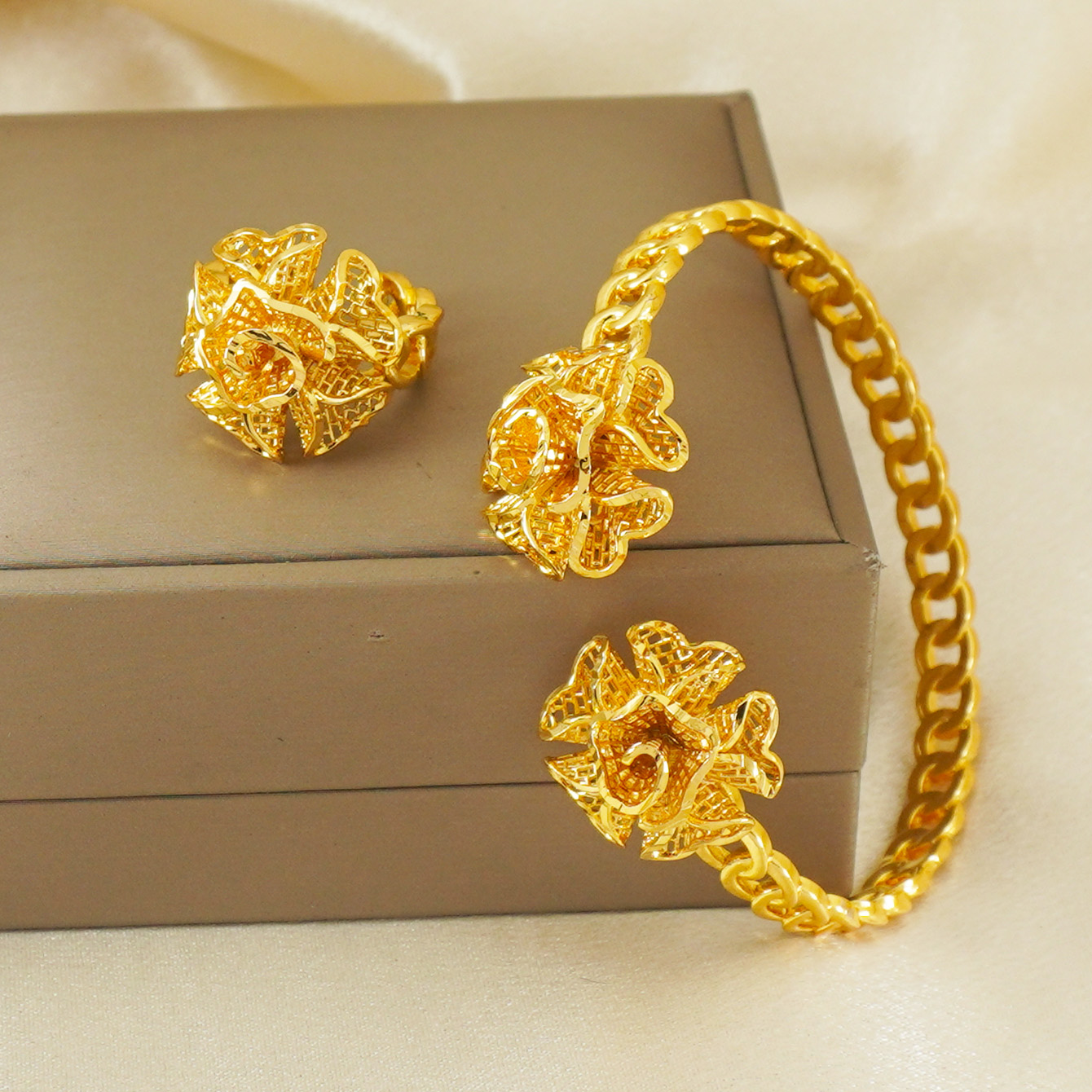 Best selling gold-plated coppe - đánh giá và giá Best Jewelry Watches